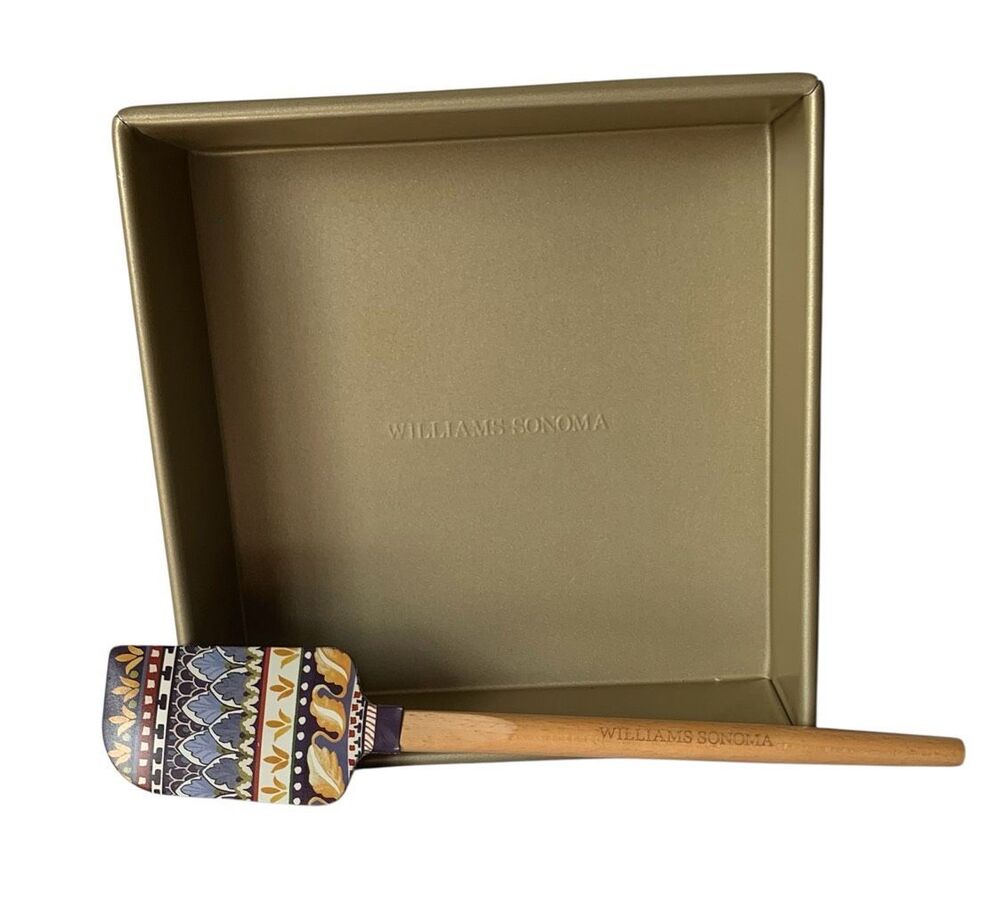 NEW NWOT Williams Sonoma Goldtouch  Pro Nonstick 10” Square Bake Cake Pan & Rubb
